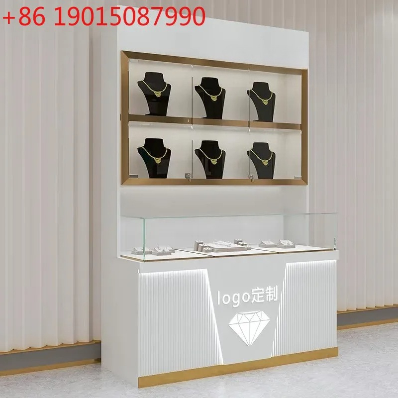Jewelry And Watches Exhibition - 안경 전시 골드 시계 보석 상품