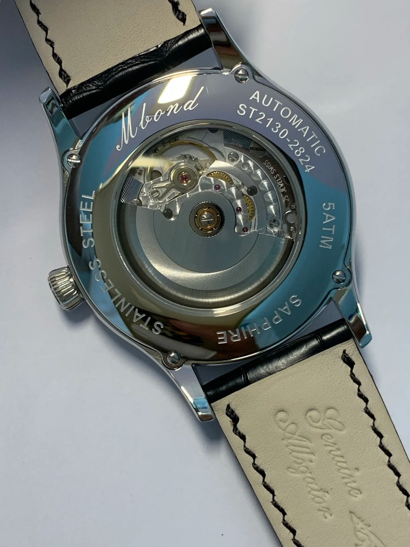 워드리스 북, 스위스 정밀 연마 ETA2824 무브먼트 - Jewellery Watches 리뷰 및 가격